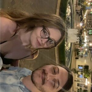 Meet your Posher, Leah